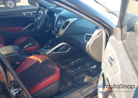 2012 Hyundai Veloster Base W/Red/Black z USA, uszkodzony, nr VIN KMHTC6ADXCU079050